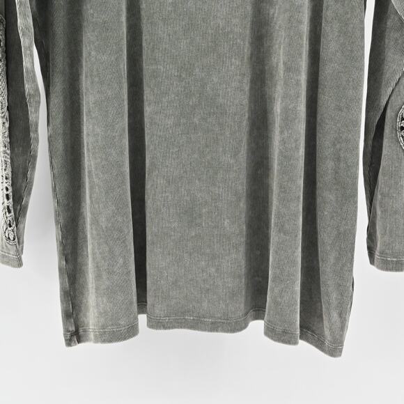 TORRID Top Womens Size 3X Rib Scoop Neck Crochet Long Sleeve in Deep Depths Boho - Picture 3 of 12